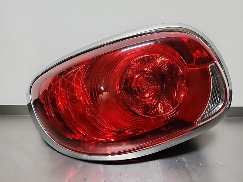 9808869 | 2013 - 2016 Mini Paceman Left Driver Taillight OEM LH Outer Side