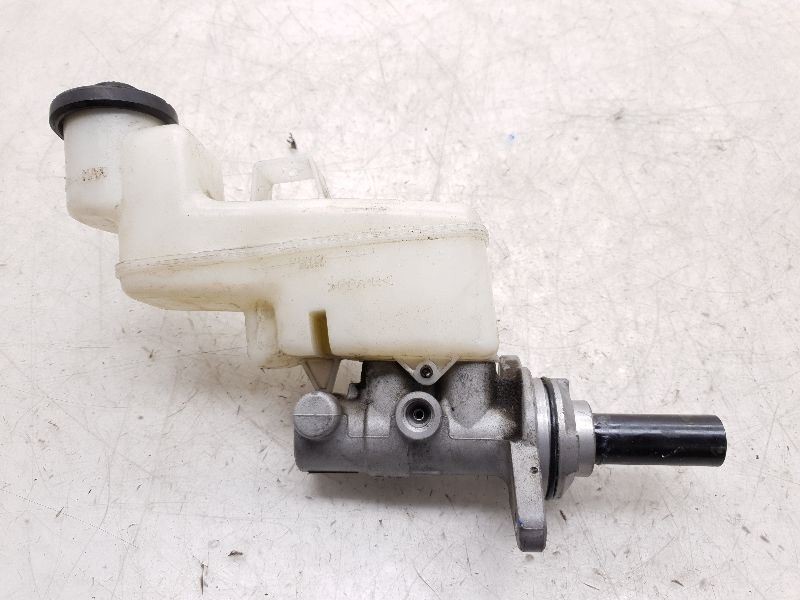 13-18 TOYOTA AVALON 2.5L 4CYL BRAKE MASTER CYLINDER ASSEMBLY