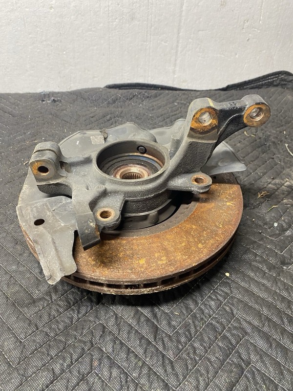 2012 HYUNDAI SONATA FRONT RIGHT PASSENGER SIDE SPINDLE KNUCKLE WHEEL HUB