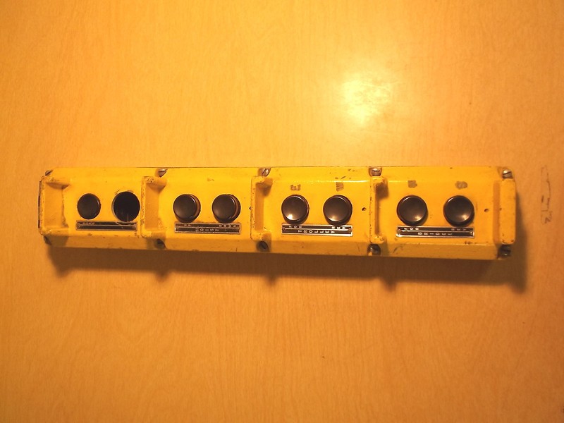 USED SQUARE D UGS-4 8 BUTTON PENDANT CONTROL STATION FREE SHIPPING