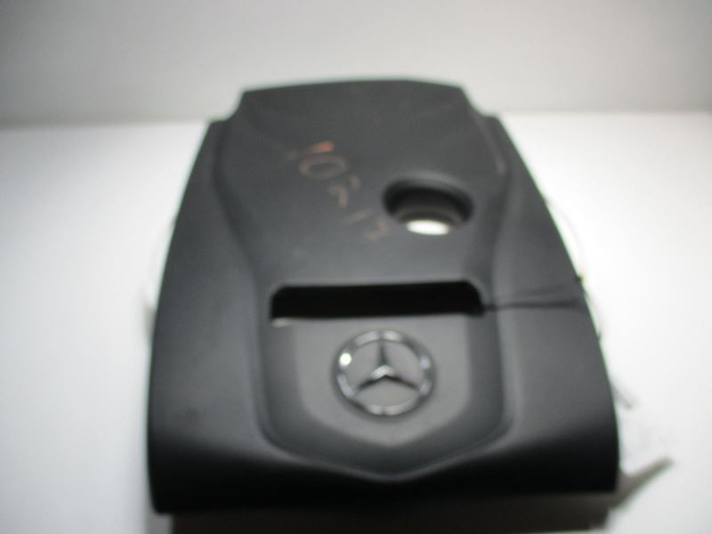2015-2018 MERCEDES BENZ C-CLASS ENGINE COVER 2.0L 42K 38821