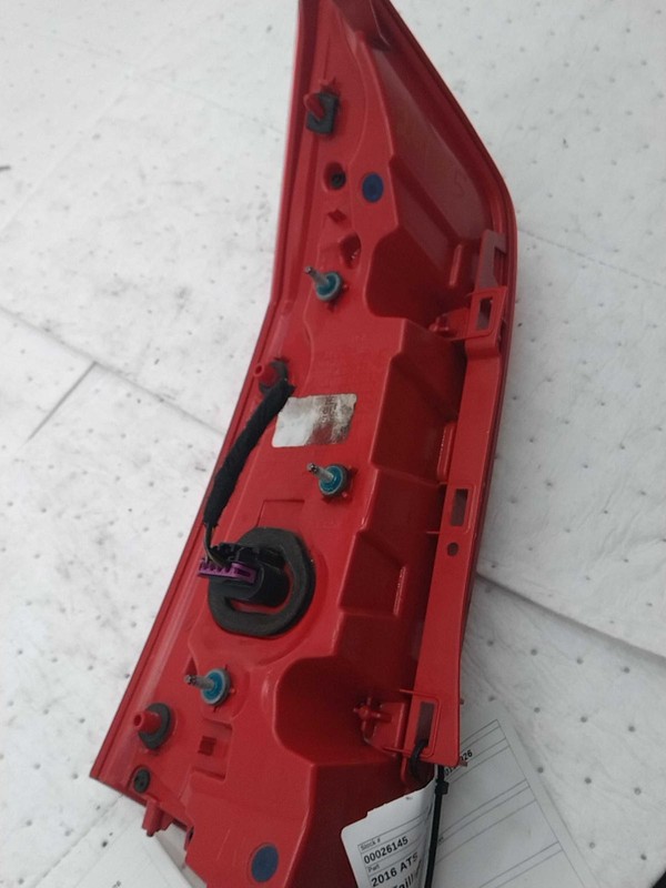 2016 Cadillac ATS Right Tail Light Assembly Gold OEM 217046 73K Miles
