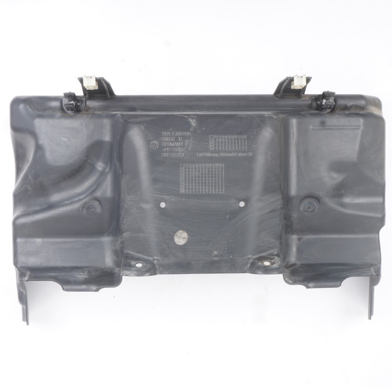 2014 - 2021 BMW i3 i3s I01 Radiator Upper Rearward Air Duct Cover OEM