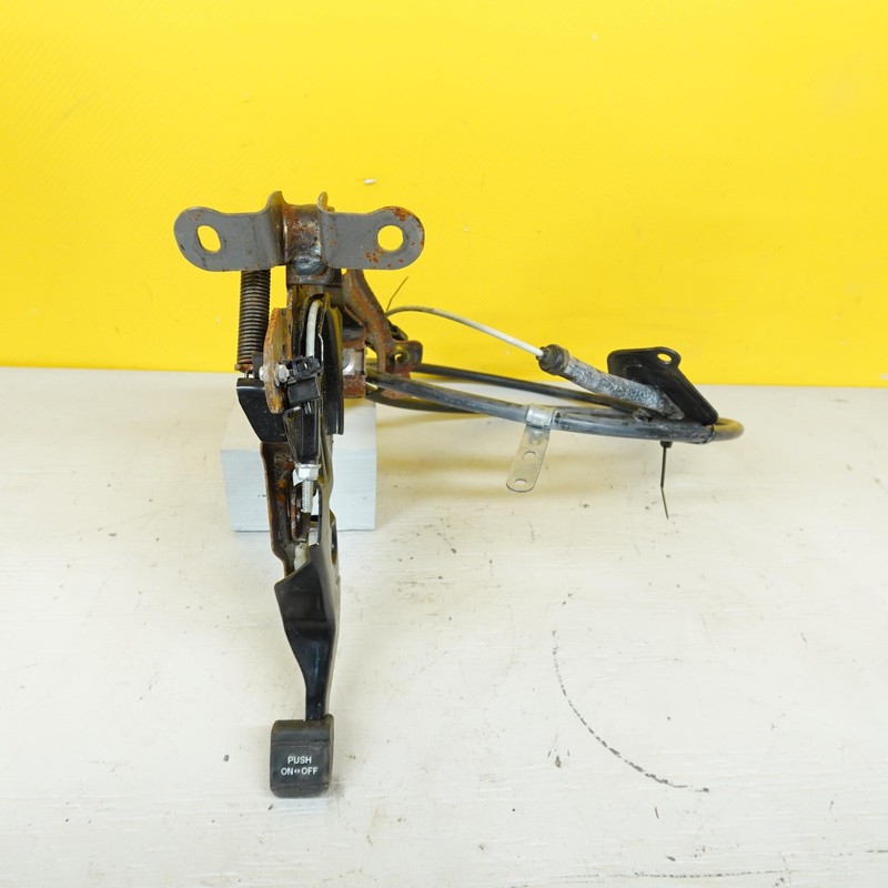 2014-2024 INFINITI Q50 LEFT FRONT E BRAKE EMERGENCY PARKING BRAKE ASSEMBLY OEM