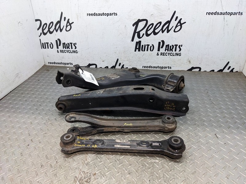 2010-2015 Chevrolet Camaro Rear Left Control Arm Set OEM 1155275
