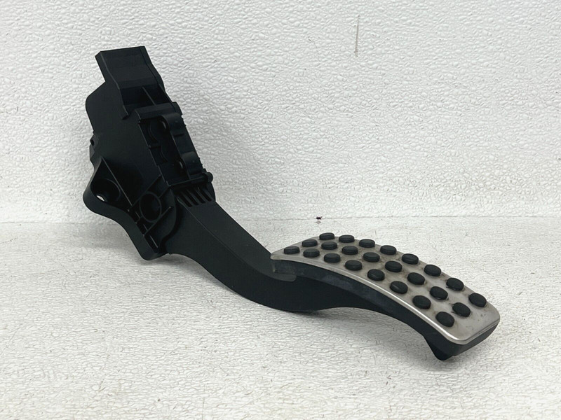 ⭐2014-2019 MERCEDES BENZ CLA45 AMG ACCELERATOR THROTTLE GAS PEDAL OEM LOT2560