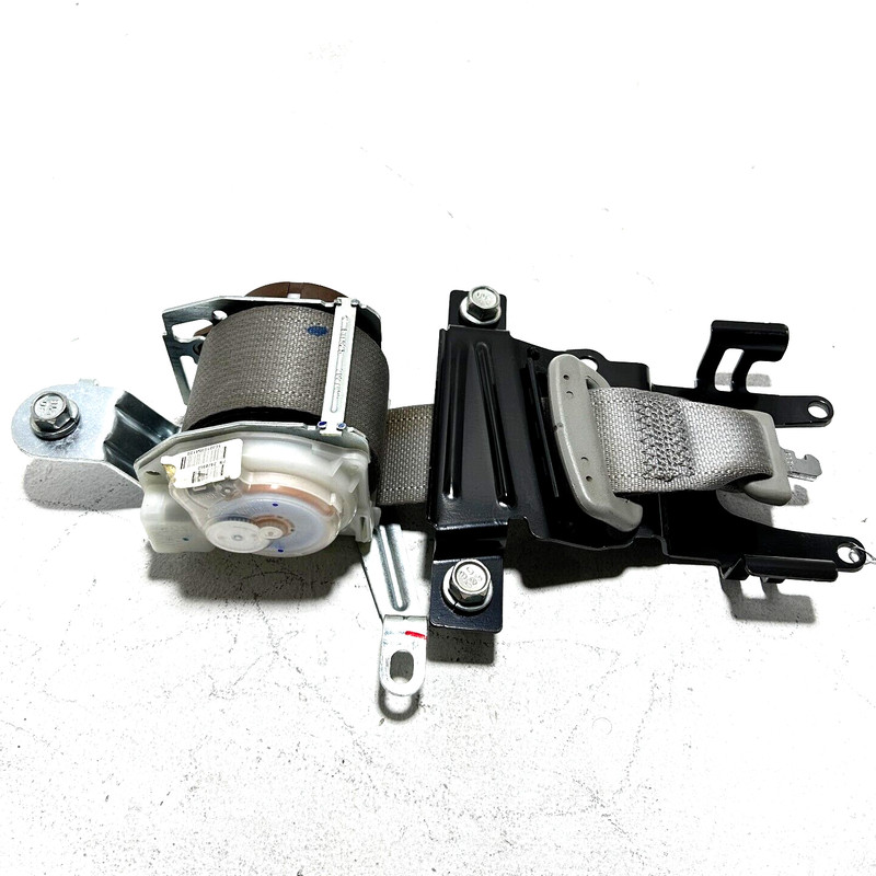 2014-2020 ACURA MDX REAR 2ND ROW CENTER MIDDLE SEATBELT RETRACTOR OEM