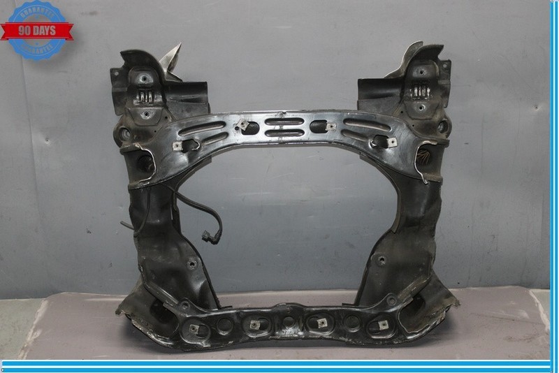 W216 CL550 S550 4Matic Front Sub Frame Subframe Engine Crossmember Oem