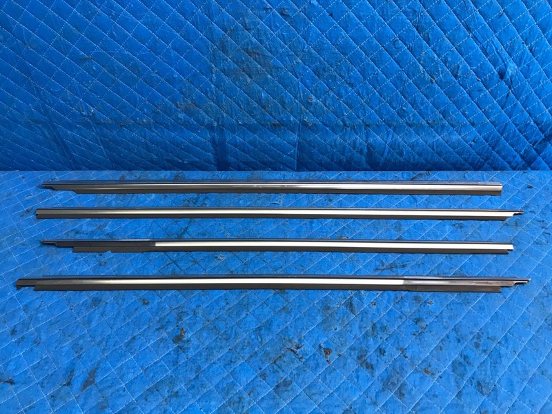 1994-99 MERCEDES S500 RIGHT LEFT FRONT REAR DOOR OUTER SEAL RAIL TRIM SET 4