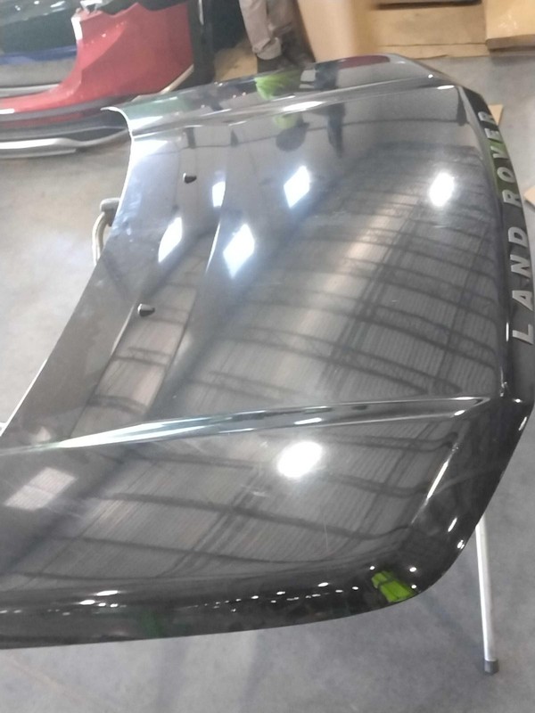 2013 Land Rover LR2 Black Hood Panel OEM LR006694 4DR SUV Used 185K Miles
