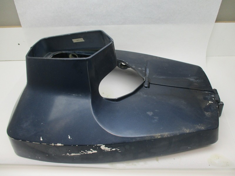 432782 432405 Evinrude Johnson 140Hp Outboard STBD & Port Lower Engine Cover Set