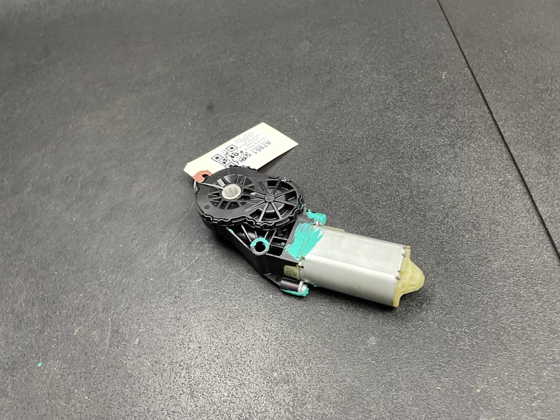 Front Right Seat Adjust Motor 2018 Acura MDX 2172934