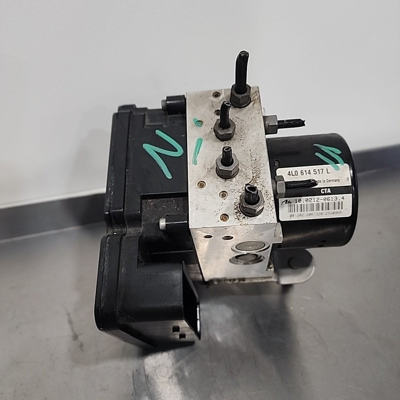 13 14 15 AUDI Q7 Anti-lock Brake Parts assembly 4L0614517L OEM AT