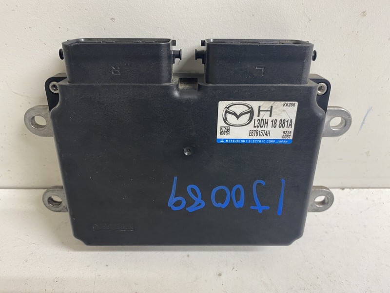 2010 Mazda 5 Auto L3DH 18 881A Engine Computer Control Module Ecu Ecm Pcu Pcm