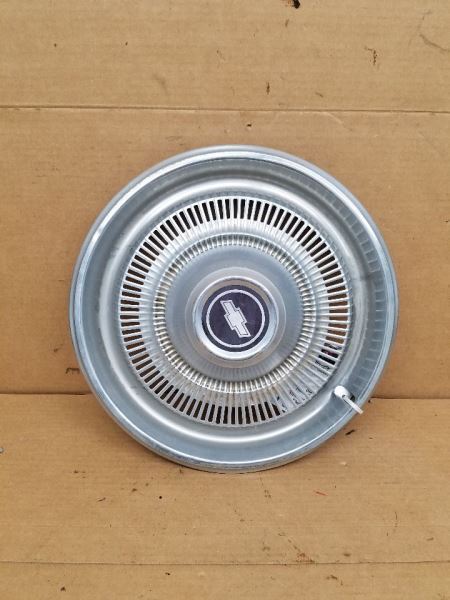 Wheel Cover HubCap With Wire Type Fits 71-74 CHEVROLET PASS. 259956