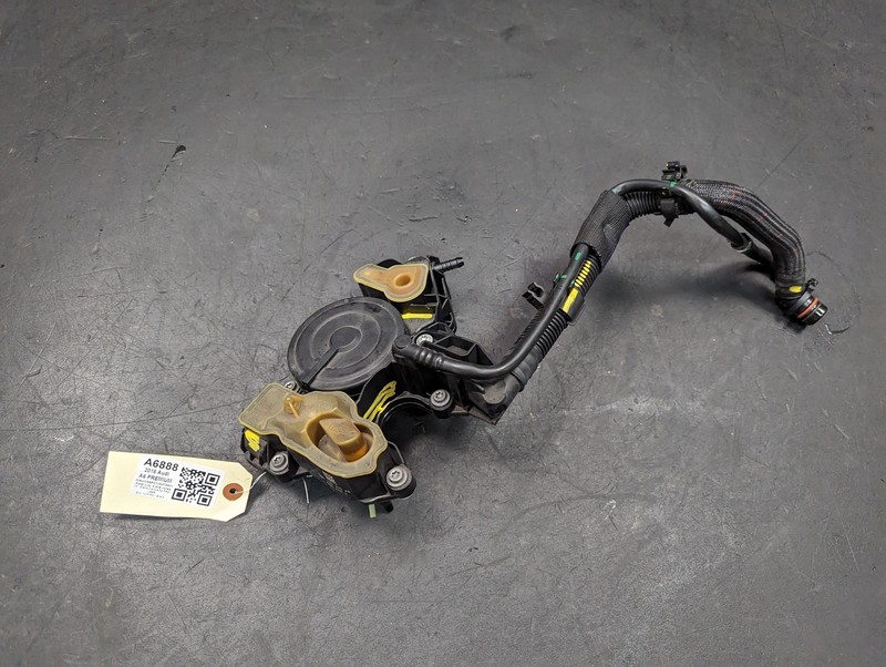 Engine Crankcase Vent Valve 2018 Audi A6 06K103495BL 2015 2016 2017 2019-2022