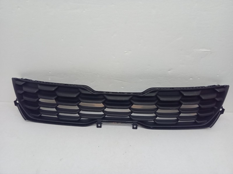 2021-2023 KIA SELTOS GRILLE OEM PART #86350-Q5300