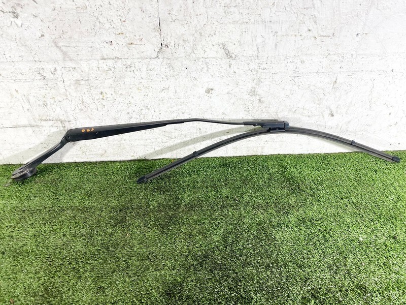 12-18 FORD FOCUS FRONT RIGHT RH PASS SIDE WINDSHIELD WIPER ARM W/ BLADE OEM