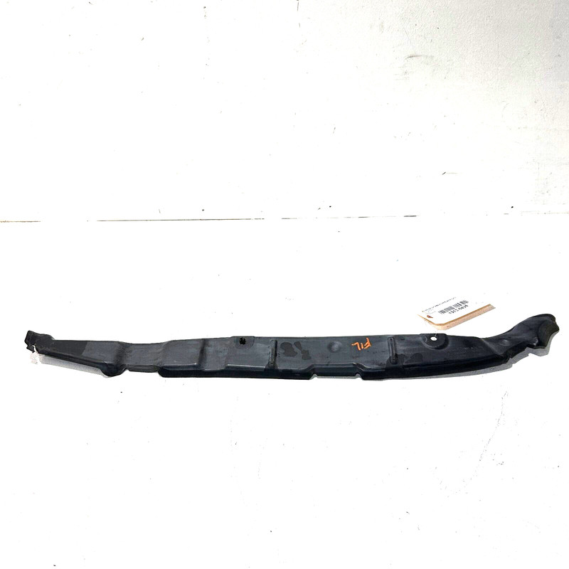 2017-2023 AUDI Q7 SQ7 FRONT LEFT DRIVER SIDE FENDER FILLER END PLATE COVER OEM