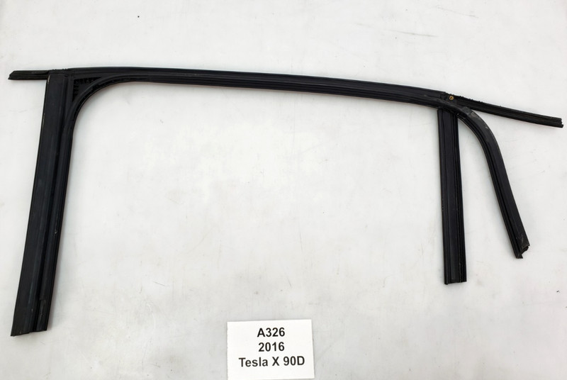 ✅ 2016-2020 OEM Tesla Model X Rear Right Passenger Door Window Seal