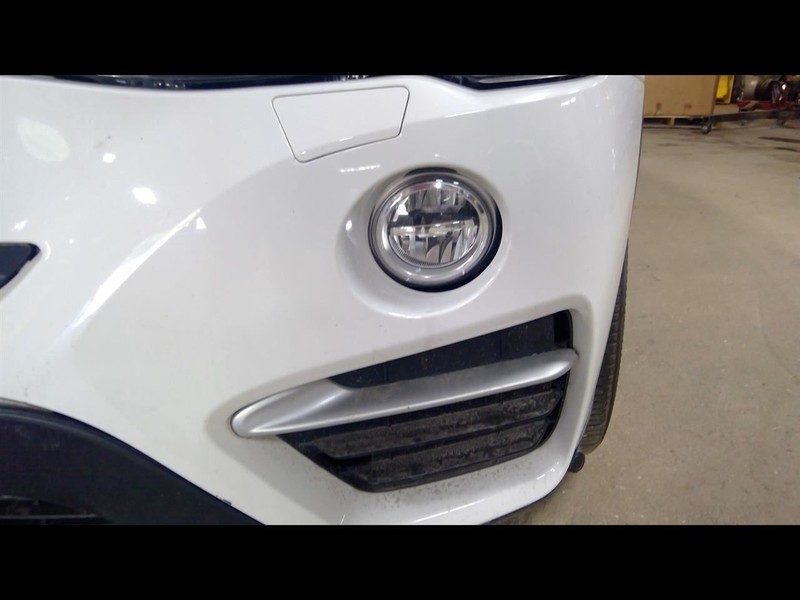 Driver Corner/Park Light Fog-driving Bumper-mounted Fits 15-19 BMW X6 1684812