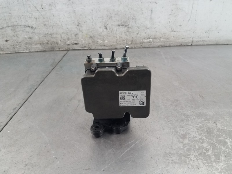 2018 Audi S4 Quattro B9 ABS Brake Pump Module #2795 VV10