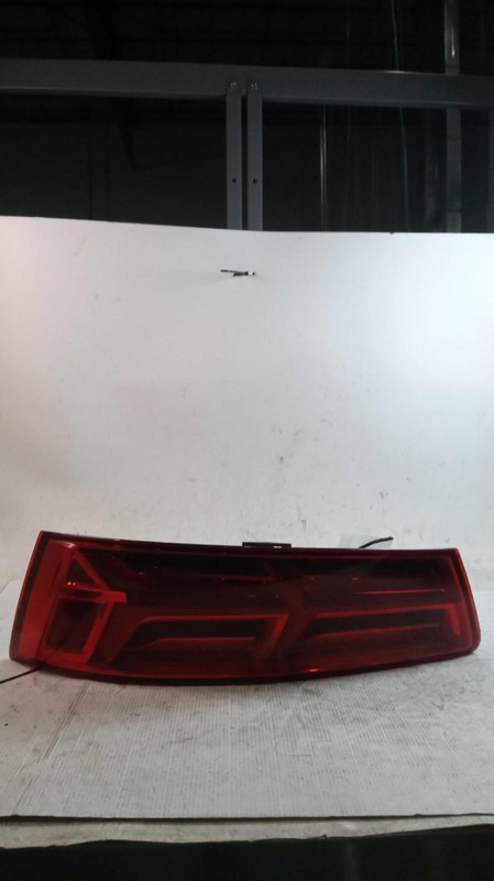 2019 AUDI Q7 Right Tail Light Assembly Black 461529 Used 91K Miles