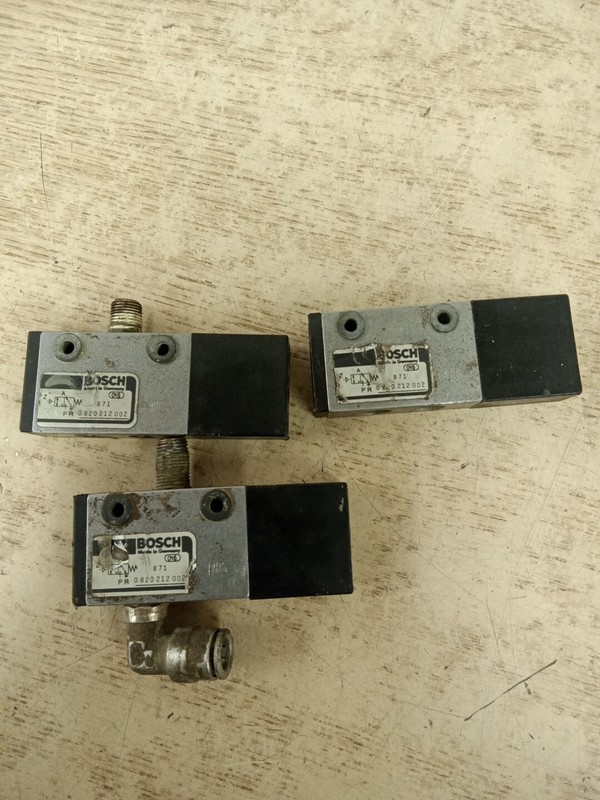 Bosch 0820212002 Air Valve Lot Of 3