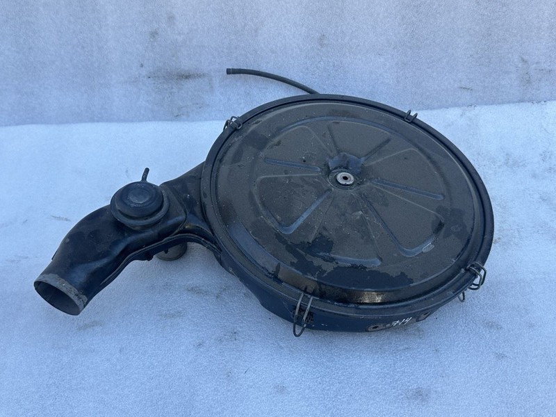 1975 1976 1977 1978 1979 1980 TRIUMPH SPITFIRE 1500 AIR CLEANER FILTER HOUSING