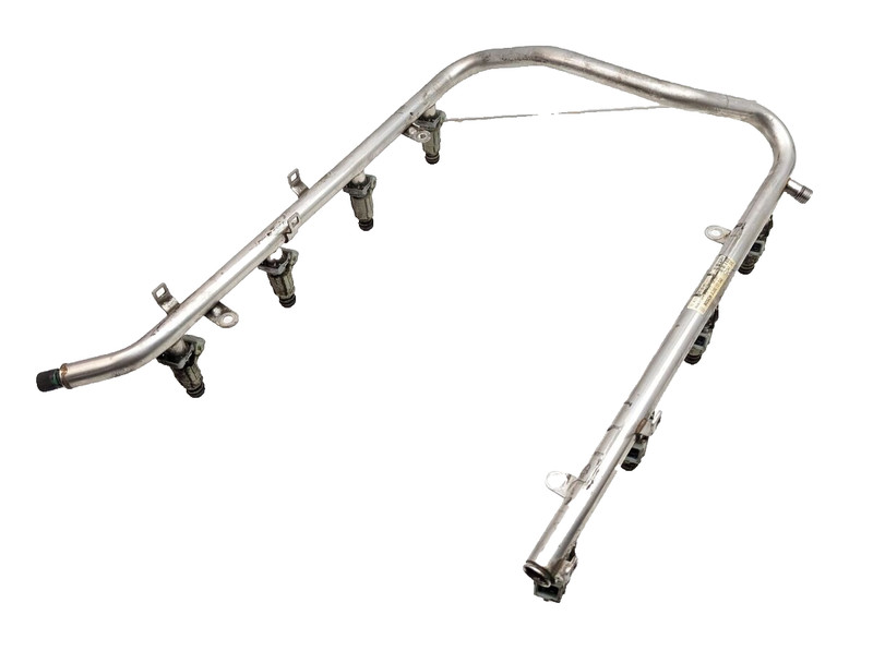 00-06 Mercedes W208 CLK430 SL500 E500 Fuel Injector Rail W/ Injectors 1130700095
