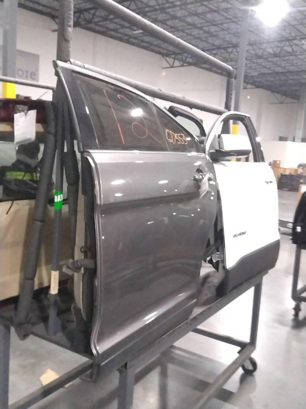 Ford Taurus 2011 Left Rear Door 58018 1644