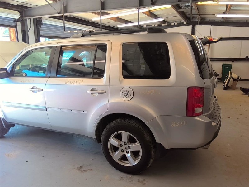 AC Compressor Fits 09-11 PILOT 1732368