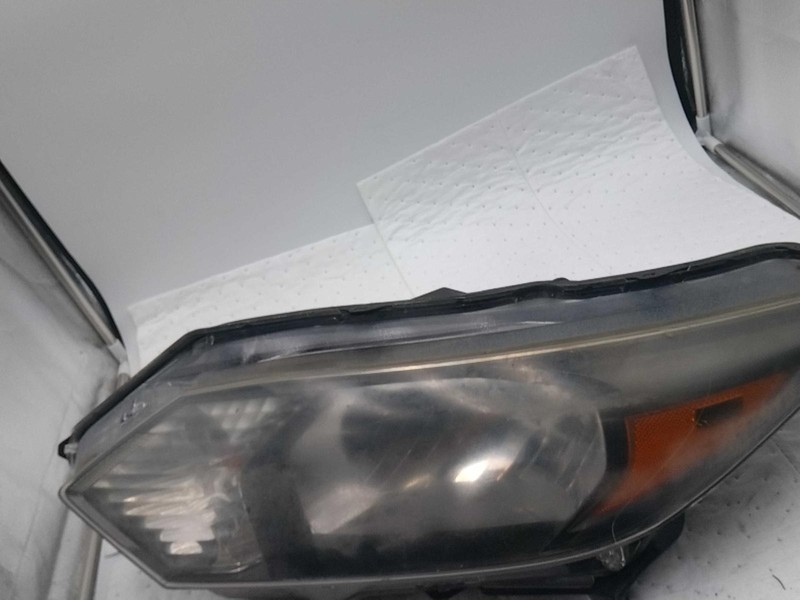 2016 Honda HR-V Left Headlight Assembly Black OEM 23481 101K Mileage