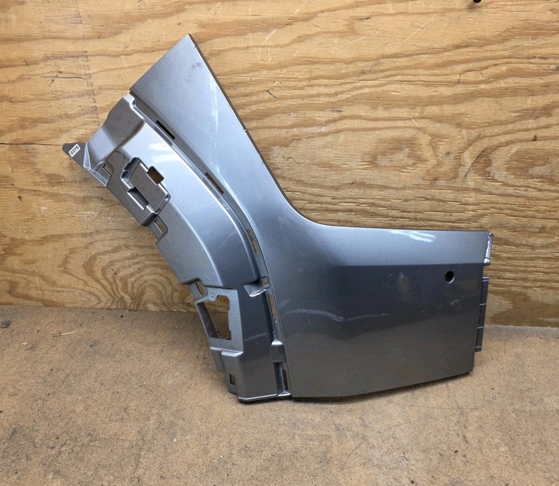 2024 2025 Kia EV9 GT-LINE Front BumperSide Right 86514-D0500 OEM