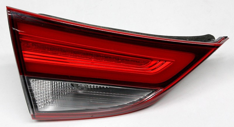 OEM Left Driver Side LED Tail Lamp For Hyundai Elantra Sedan 92403-3Y510