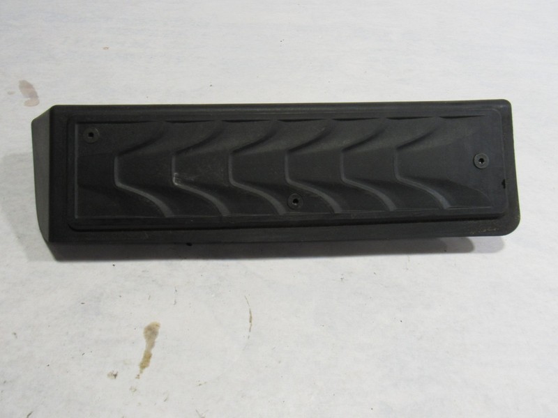 18-21 Aston Martin Vantage 2019 Left Driver Dead Pedal Foot Rest Trim Panel :A