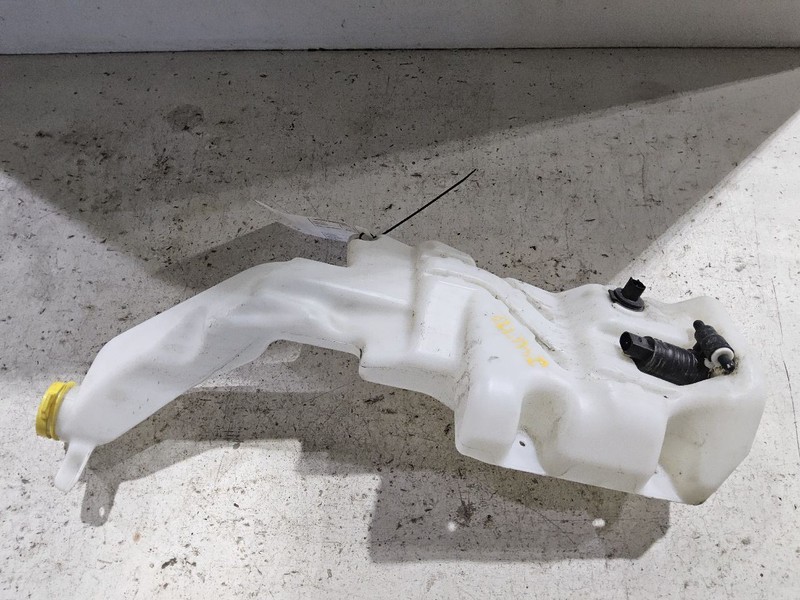 Wash Reservoir LHD Without Headlamp Washers Fits 14-18 CHEROKEE 3393079