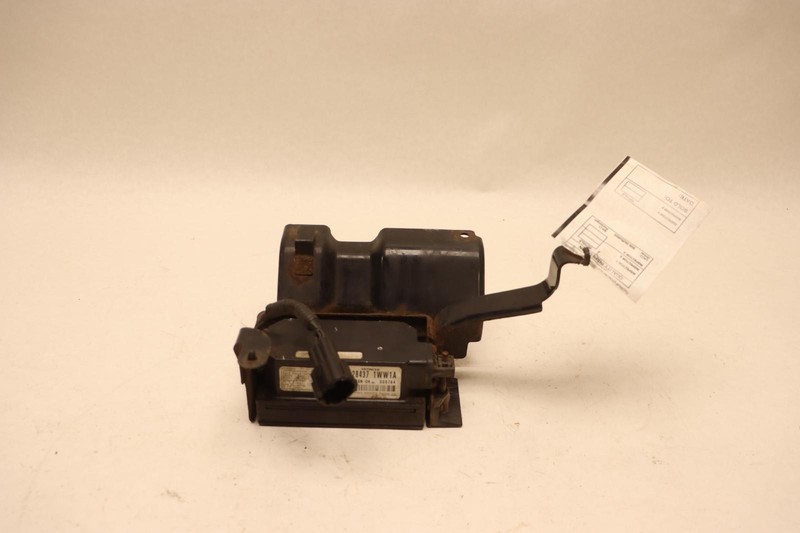 2010-2012 INFINITI FX35 AWD FRONT BUMPER RADAR CRUISE DISTANCE SENSOR MODULE OEM