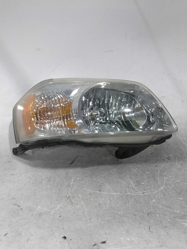 2005-2006 MAZDA TRIBUTE Right Headlight Assembly White OEM 588895 Used 194k