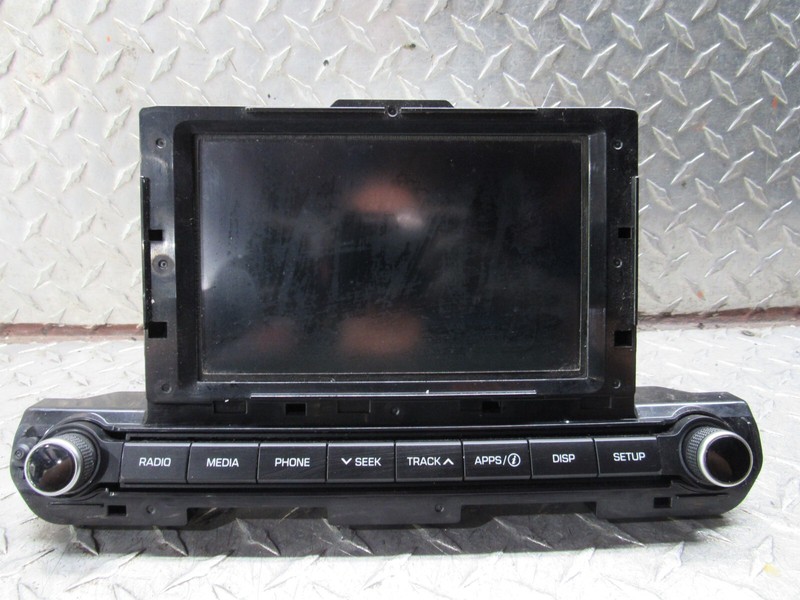2018 HYUNDAI ELANTRA RADIO RECEIVER WITH DISPLAY SCREEN 96160-F2101UAT