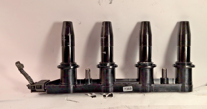 2011 Chevrolet Cruze Coil Pack VIN 1G1PC55H9B7175341 1.8L OEM