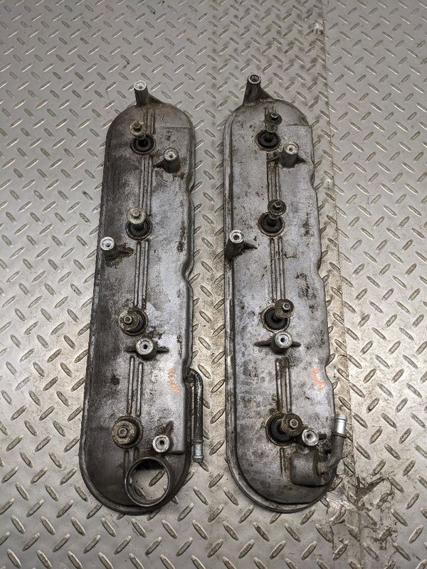 IMPALA2007 5.3LValve Cover 1147724