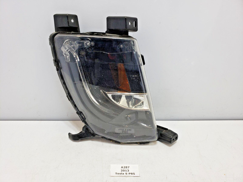 ✅ 12-20 OEM Tesla Model S Front Right Passenger Fog Light Lamp Cornering LED
