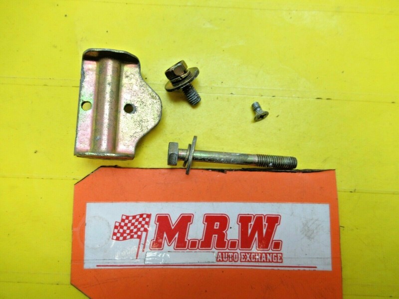 BOLTS BOLT BRACKET DOOR WINDOW TRACK TO DOOR LEFT RIGHT REAR fits 03 04 05 PILOT