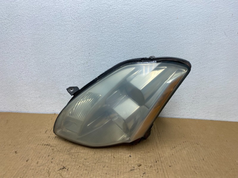 2004 to 2006 Nissan Maxima Left Driver Side Headlight Hid Xenon Oem AC8125 DW