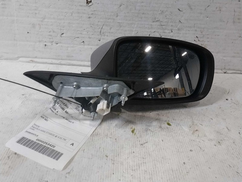 2014 Chrysler 200 Right Door Mirror Assembly Silver 567468 Used 122K Miles