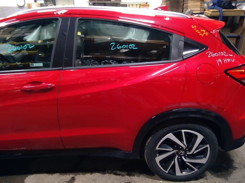 Driver Left Rear Side Door Without Privacy Tint Glass Fits 16-22 HR-V 1769613