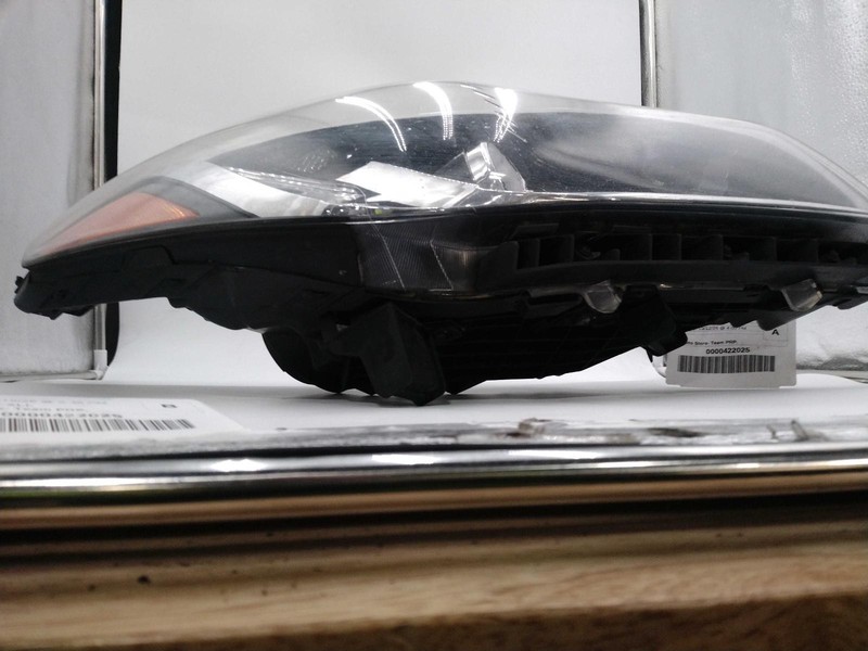 2016 Hyundai Sonata Right Headlight Assembly Black Used 90K Miles OEM Part
