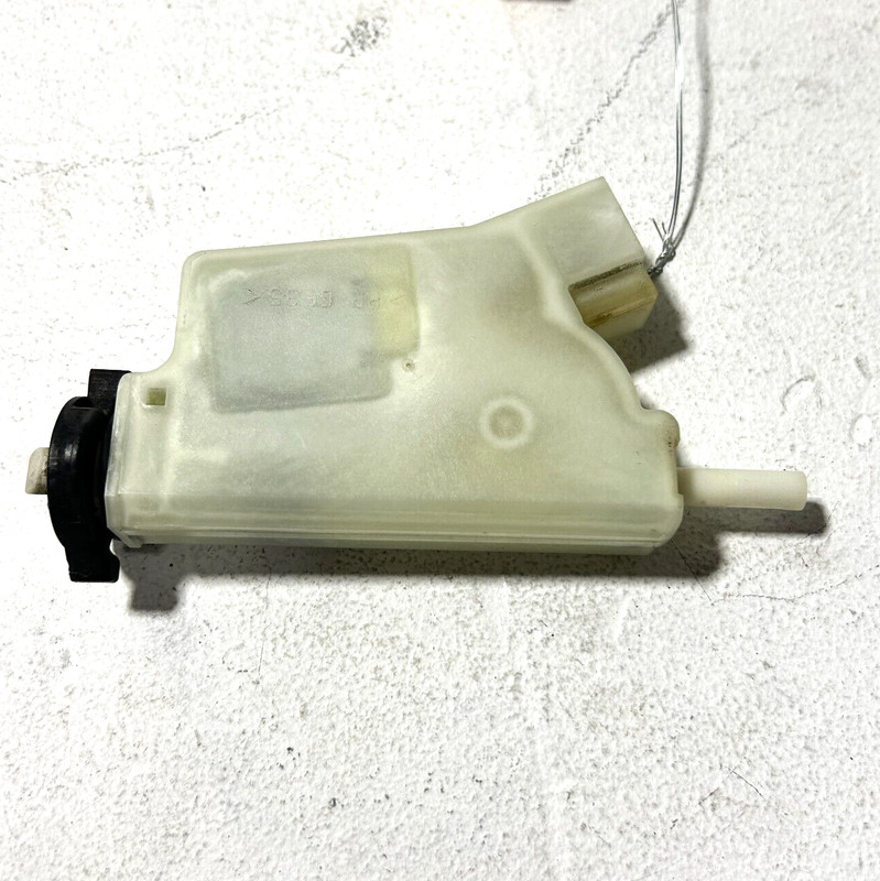 2014 - 2017 INFINITI QX50 GAS FUEL FILLER TANK DOOR LOCK LATCH ACTUATOR OEM