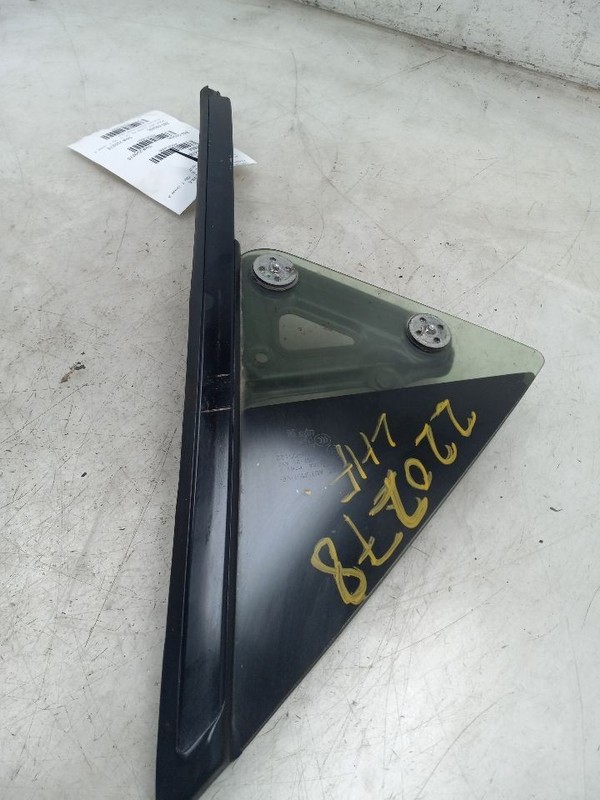 13-16 SCION FR-S 2.0L RWD MT DRIVER SIDE FRONT DOOR VENT GLASS